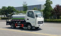 洒水车视频,洒水车守护城市清新